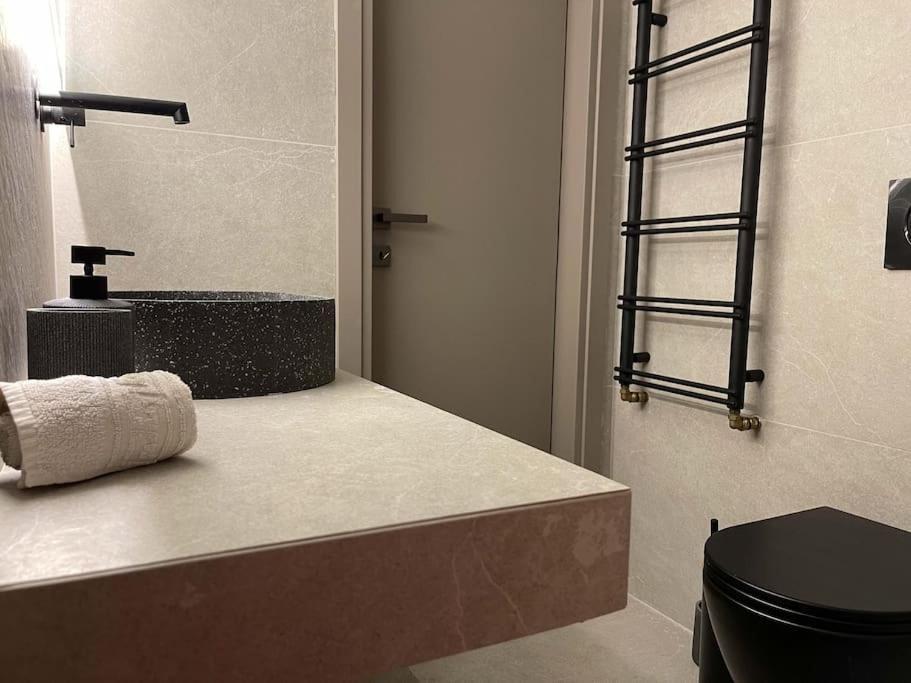 Acropolis Lux Apartment Ateny Zewnętrze zdjęcie